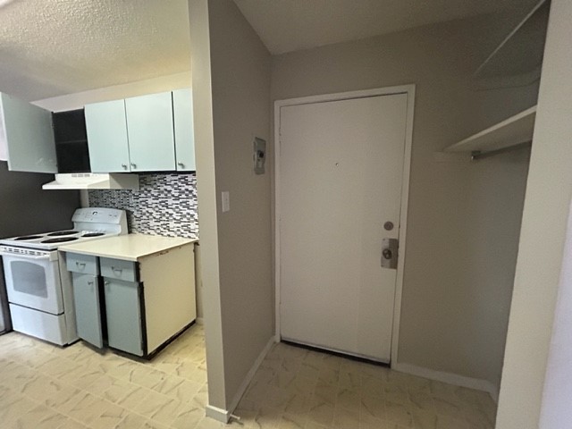 304-111 Charles Avenue - 1