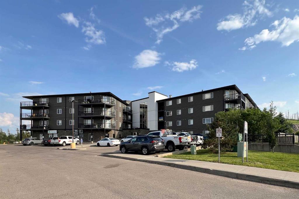 1414-7901 King Street - 1